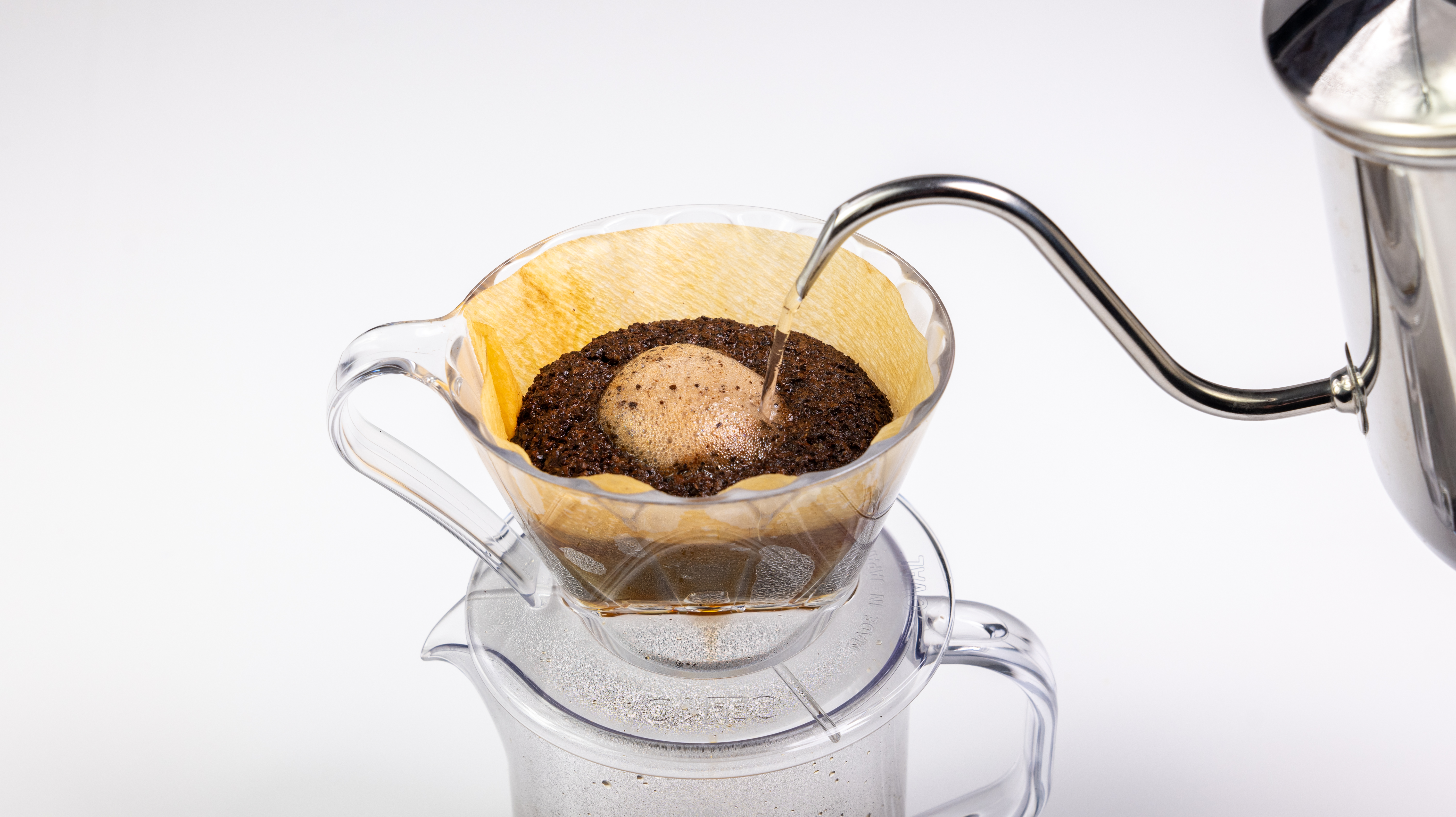 Phễu pha cà phê Sanyo Cafec V60 Dripper Flower - Màu Vàng - Size 02