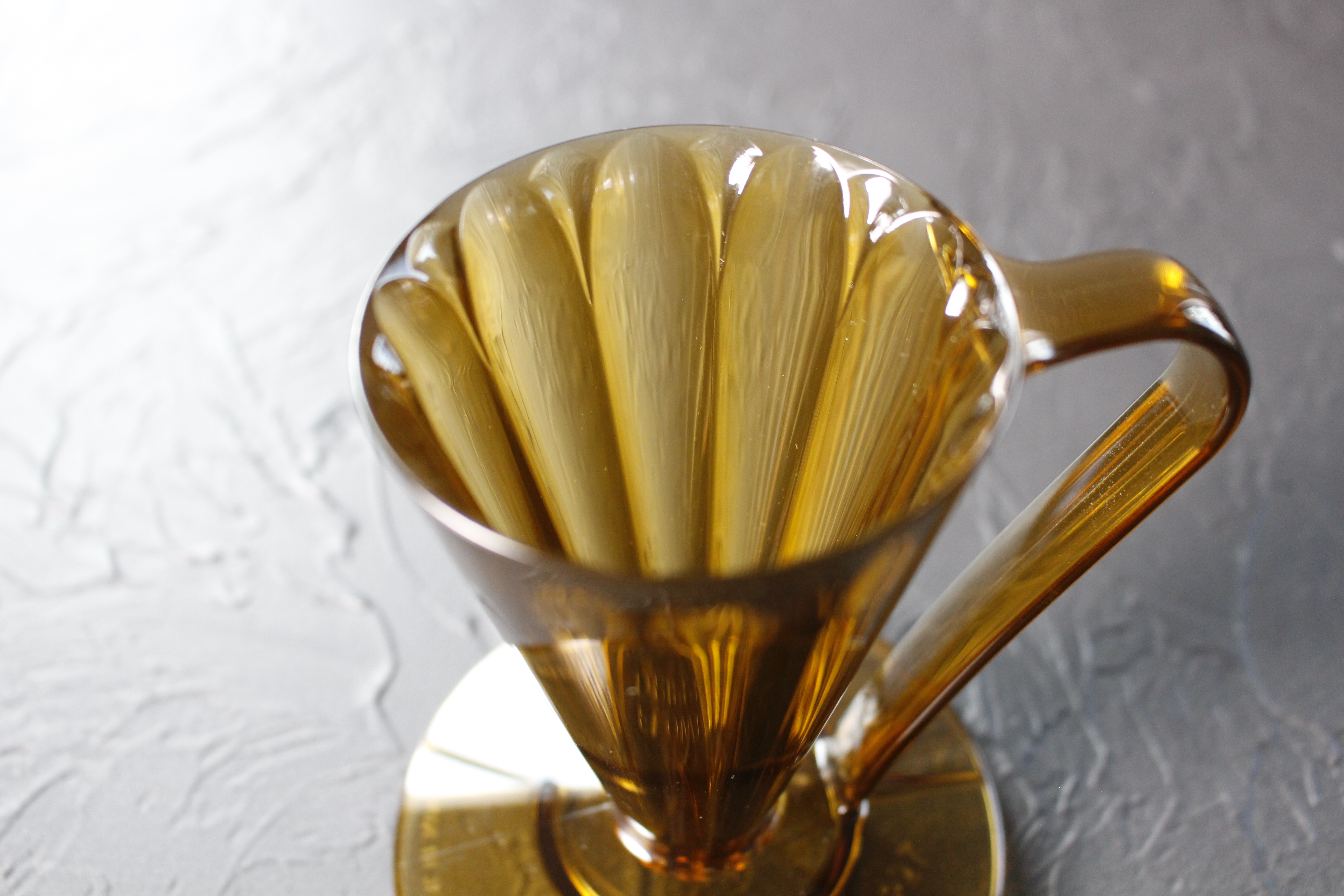 Phễu pha cà phê Sanyo Cafec V60 Dripper Flower - Màu Vàng - Size 02 4