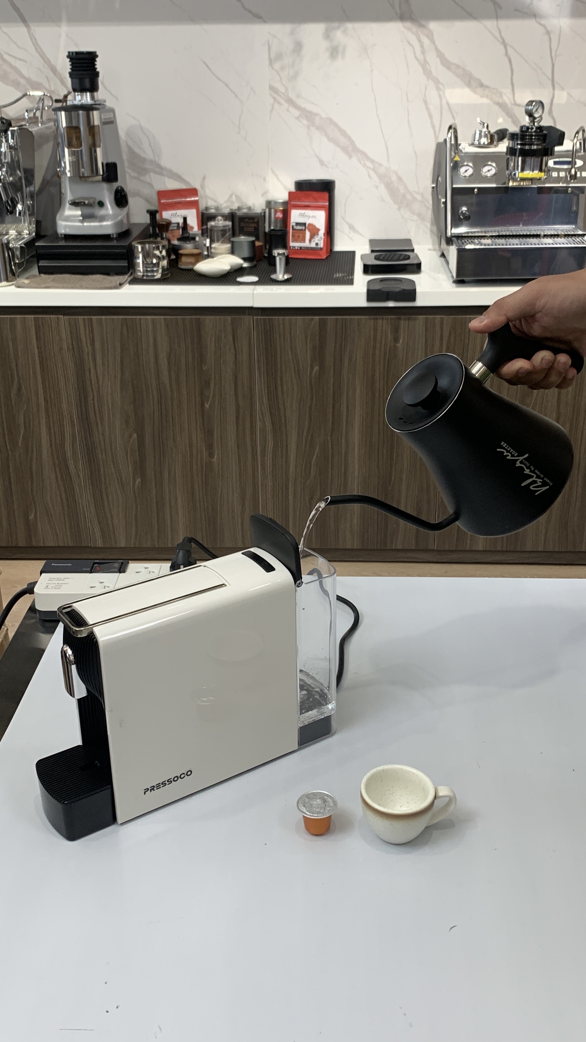 Pressoco Nes Machine Grace - White 11